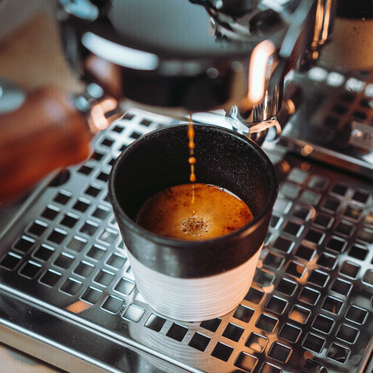 How to Pull a Great Shot of Espresso at Home - Ceramica De Meles
